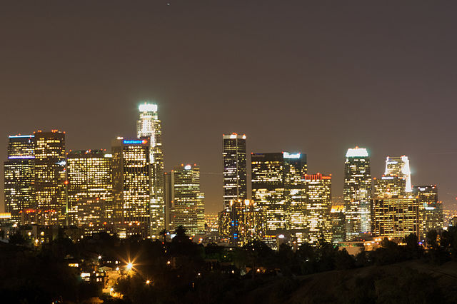 http://upload.wikimedia.org/wikipedia/commons/c/c9/Los_Angeles_Skyline_at_Night.jpg