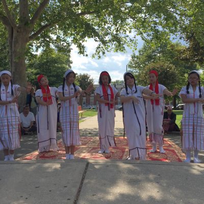 Karen Dancers