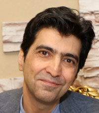 Kaveh Bassiri headshot